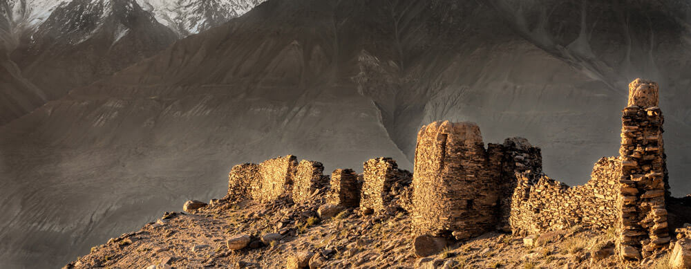 Les ruines antiques ne sont qu'une des raisons de voyager en Afghanistan. Assurez-vous simplement que votre santé est aussi bien préparée que vous pour le voyage.