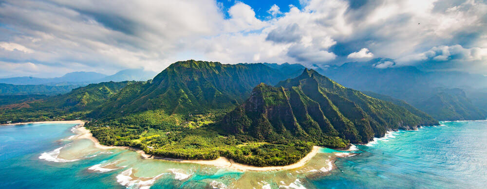 Des plages magnifiques et des montagnes couvertes de jungle font d'Hawaï une destination incontournable. Passport Health propose des vaccins et bien plus encore pour vous aider à voyager en toute sécurité.