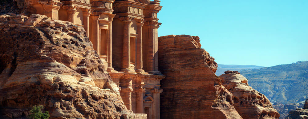 Travel safely to Jordan with Passport Health's travel vaccinations and advice.