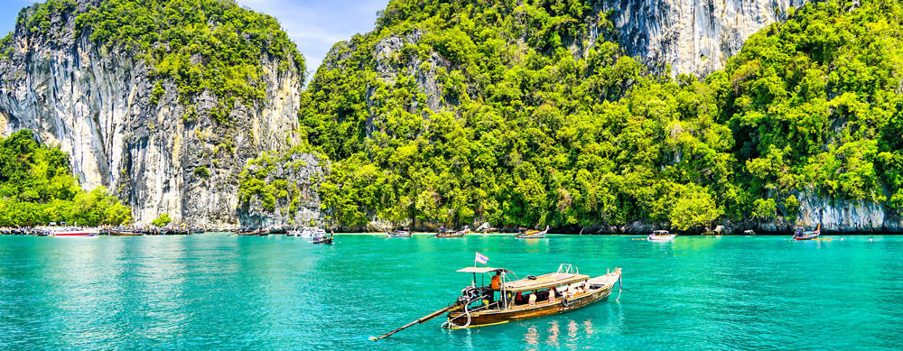 Travel safely to Thailand with Passport Health's travel vaccinations and advice.