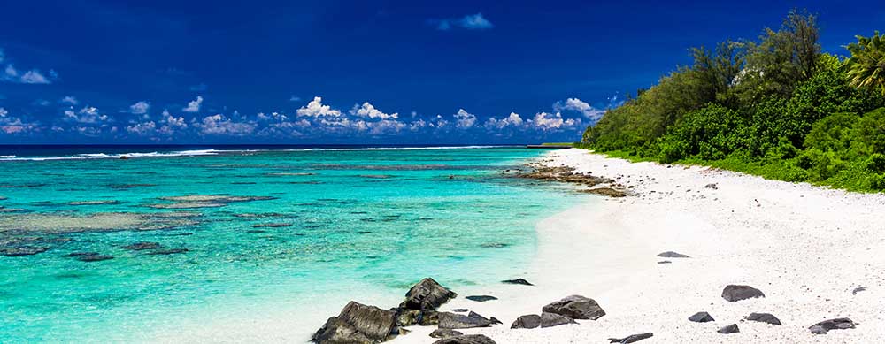 Crystal clear water and fantastic sights bring travellers to the Cook Islands. Let Passport Health help you stay healthy while you're there with travel advice and more.