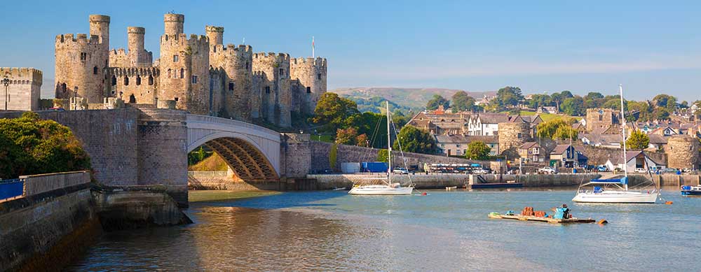 Au Royaume-Uni, l'histoire côtoie des sites étonnants. Voyagez en toute sérénité grâce aux vaccins de voyage et à d'autres produits de Passport Health.